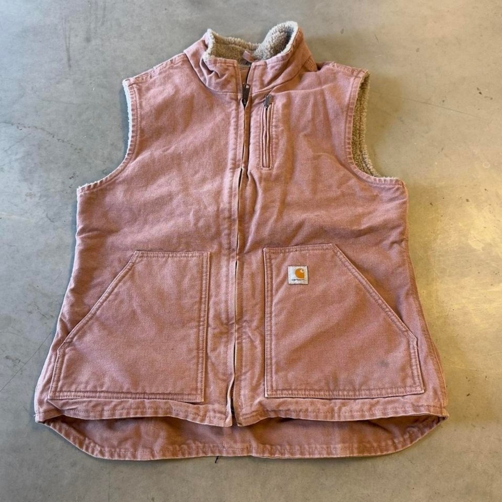 Vintage women's pink salmon Sherpa lined canvas Carhartt vest - Picture 1 of 6
